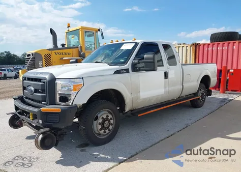 2012 Ford F-250 Xl z USA, uszkodzony, nr VIN 1FT7X2B62CEC58695